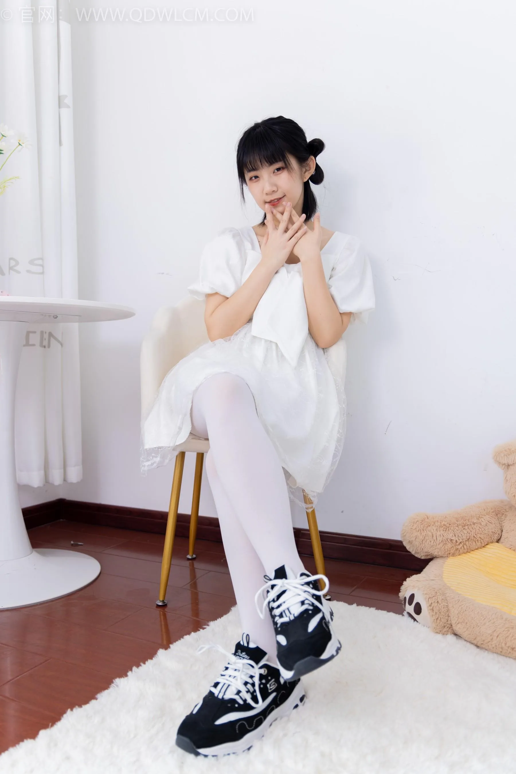 物恋传媒 NO.1581 暗月-纯白茉莉 [151P]插图3
